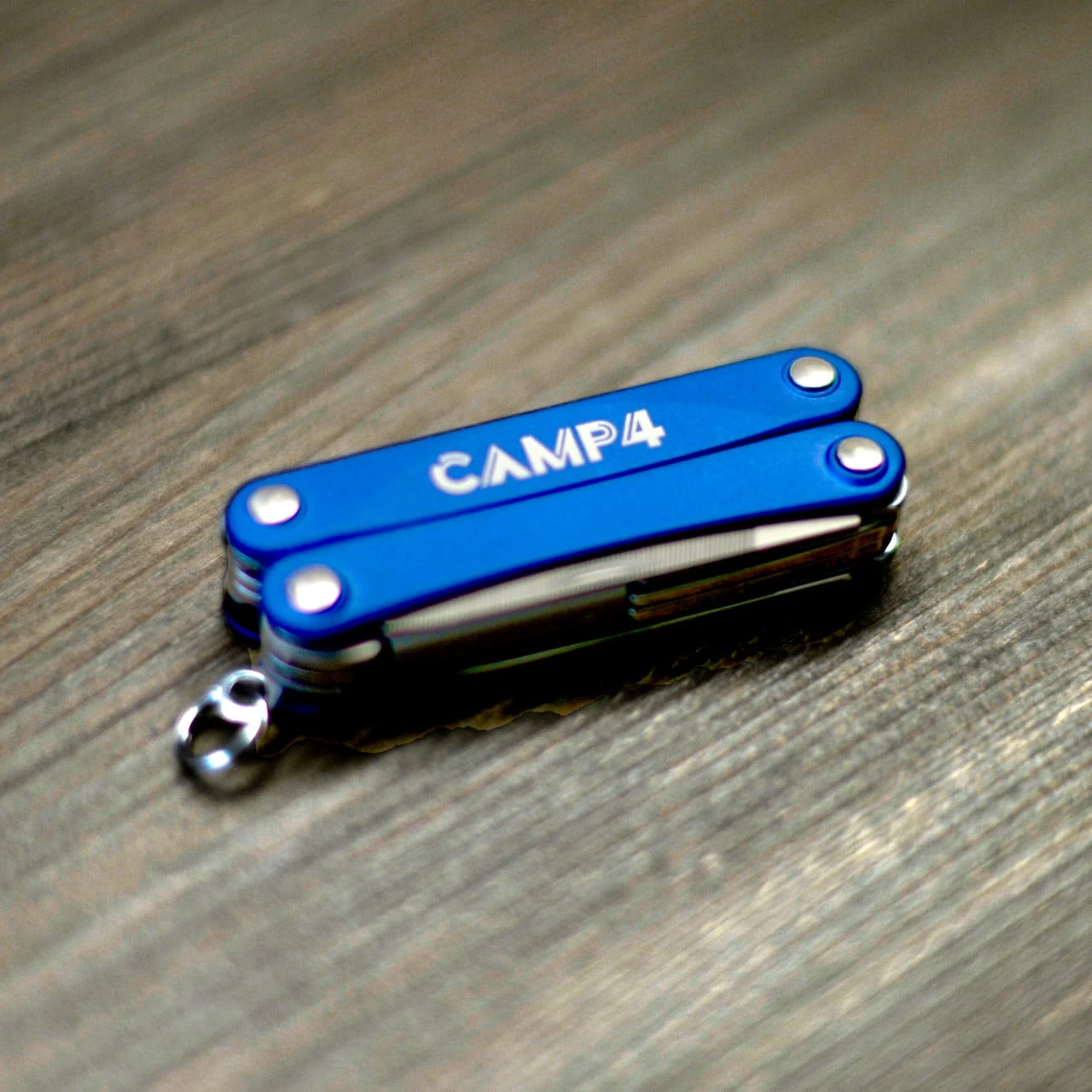 Leatherman Squirt PS4 CAMP4 Blau 1 Leatherman Squirt PS4 CAMP4 Blau